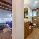 וילה Stone Jurenda With Pool