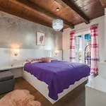 וילה Stone Jurenda With Pool *