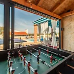 Stone Jurenda With Pool *