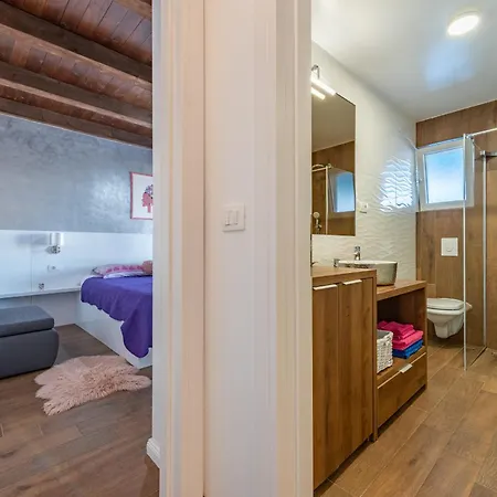 Villa Stone Jurenda With Pool