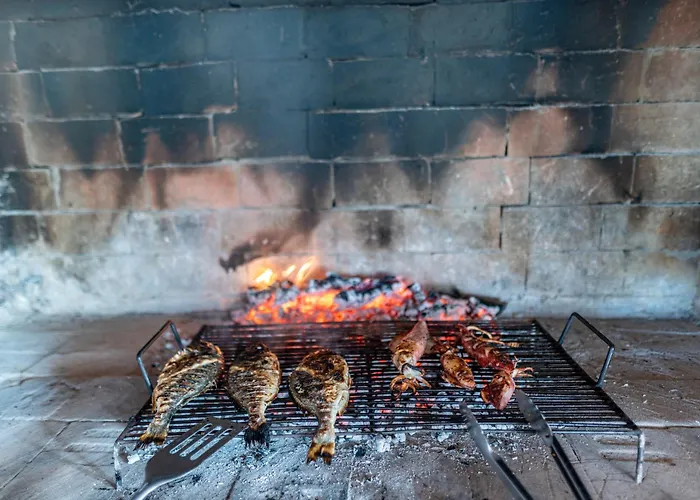 Stone Jurenda With Pool Вилла Debeljak