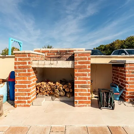 Villa Stone Jurenda With Pool