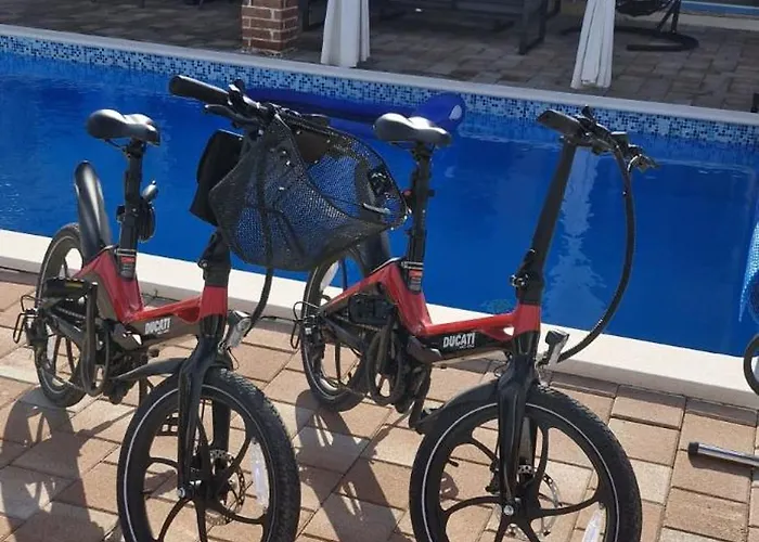 Stone Jurenda With Pool Villa