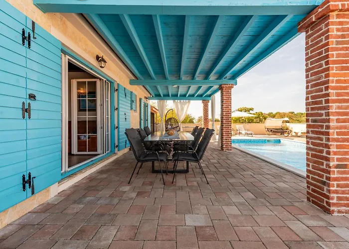 Villa Stone Jurenda With Pool