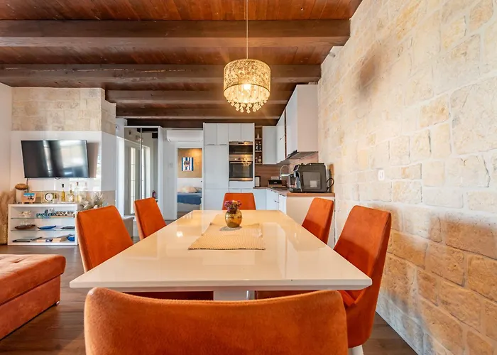 Villa Stone Jurenda With Pool