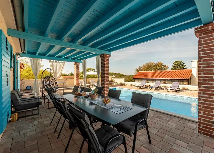 Villa Stone Jurenda With Pool *