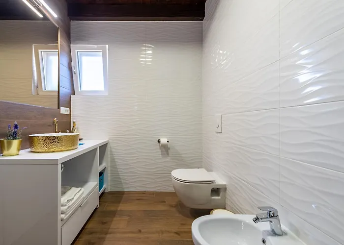 Villa Stone Jurenda With Pool