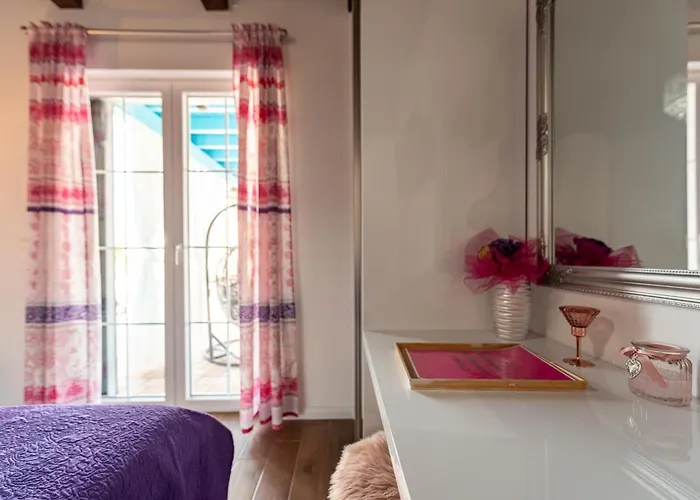 Stone Jurenda With Pool *