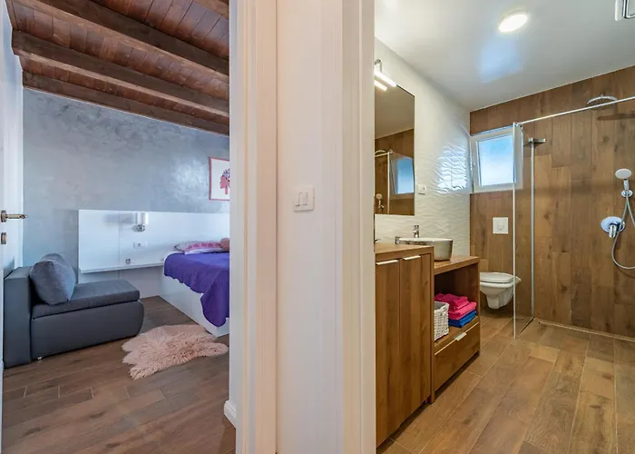 Villa Stone Jurenda With Pool